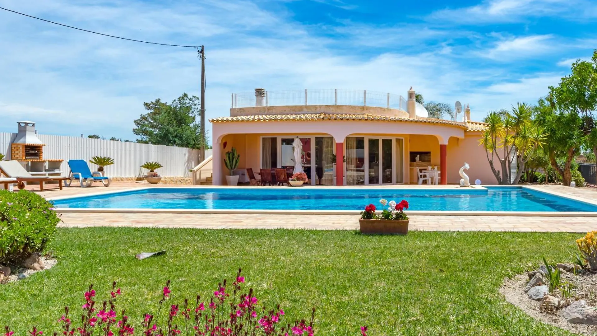Villa Dolce Vita البوفيرا